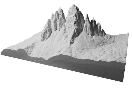 Mountain model Three Peaks 1: 5,000
