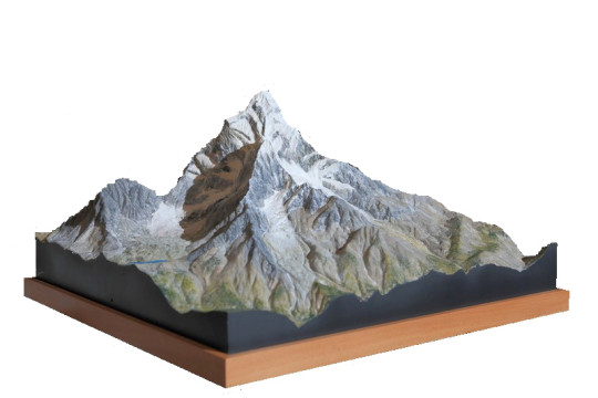 Mountain Model AMA DABLAM  1:15.000