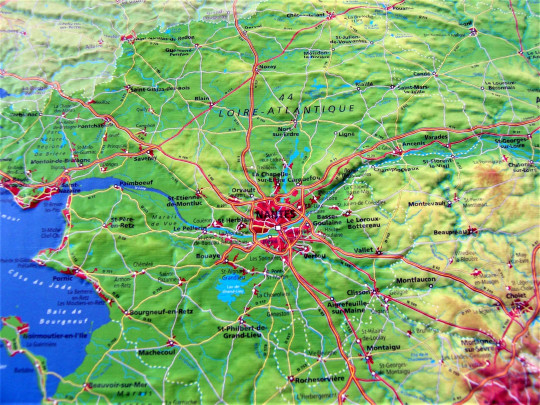 Reliefkarte_Loire_Nantes