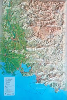 Raised relief map Massifs de Provence