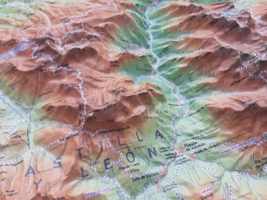 Preview: Reliefkarte_PicosdeEuropa_ValdeOn