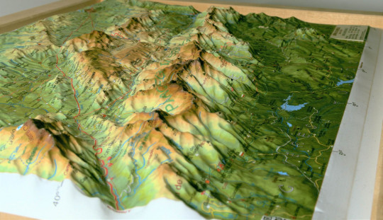 Raised relief map Sierra de Gredos