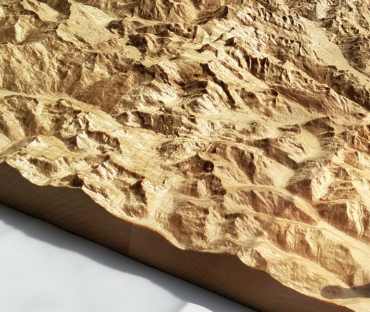 Holzmodell_Engadin
