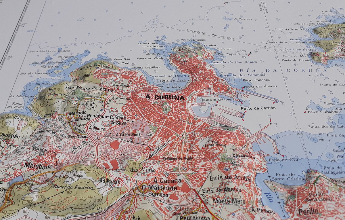 Relief map of A Coruna and Ferrol