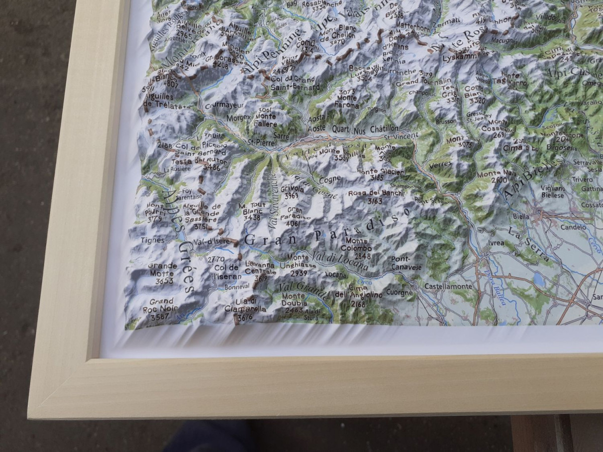Reliefkarte_AlpenMitte_Linde