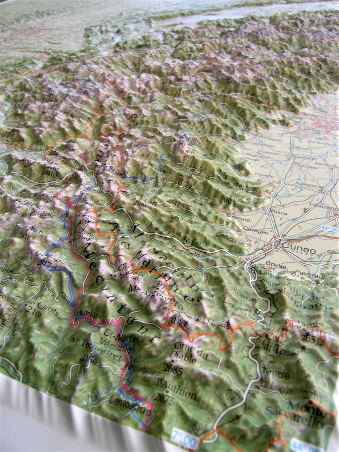 Reliefkarte_AlpenWest_Seealpen.jpg