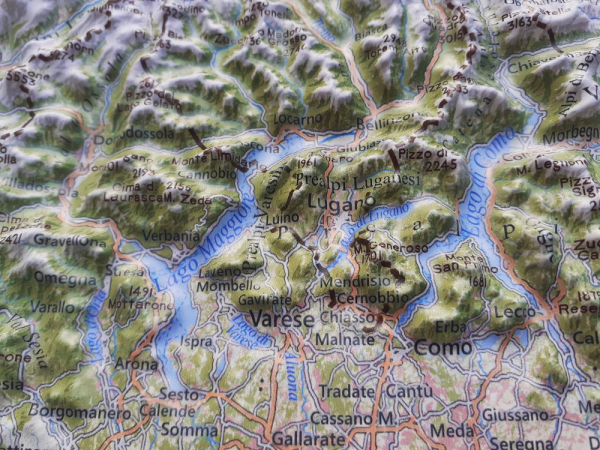 3D Raised relief map Alps XL, 1:1,000,000