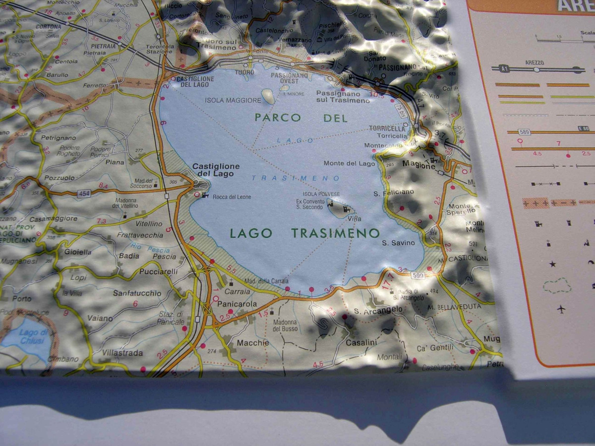 Raised relief map Arezzo
