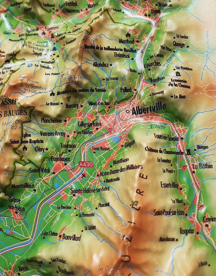 Raised relief map Belledonne and Chartreuse