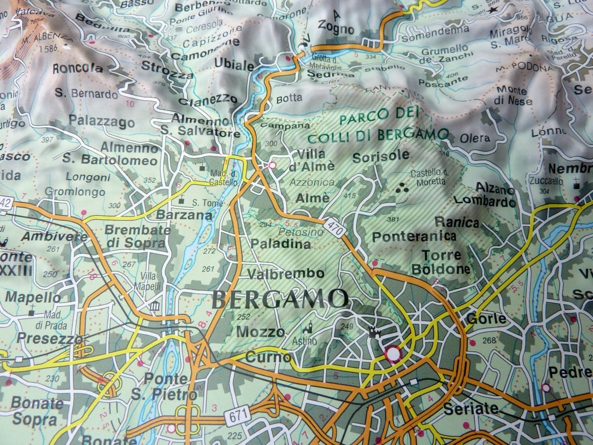 Raised relief Bergamo