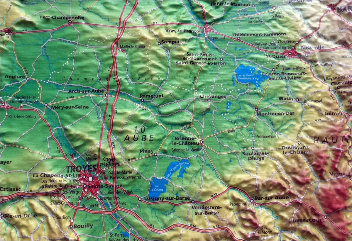Raised relief Champagne and Ardennes