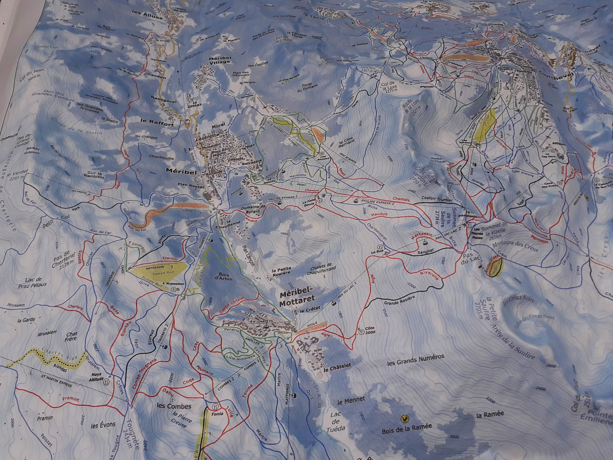 Raised relief map Les 3 Vallees Courchevel et Meribel, Winteredition