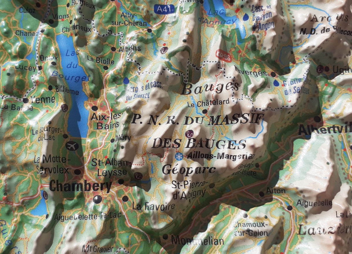 Raised relief French Alps, small