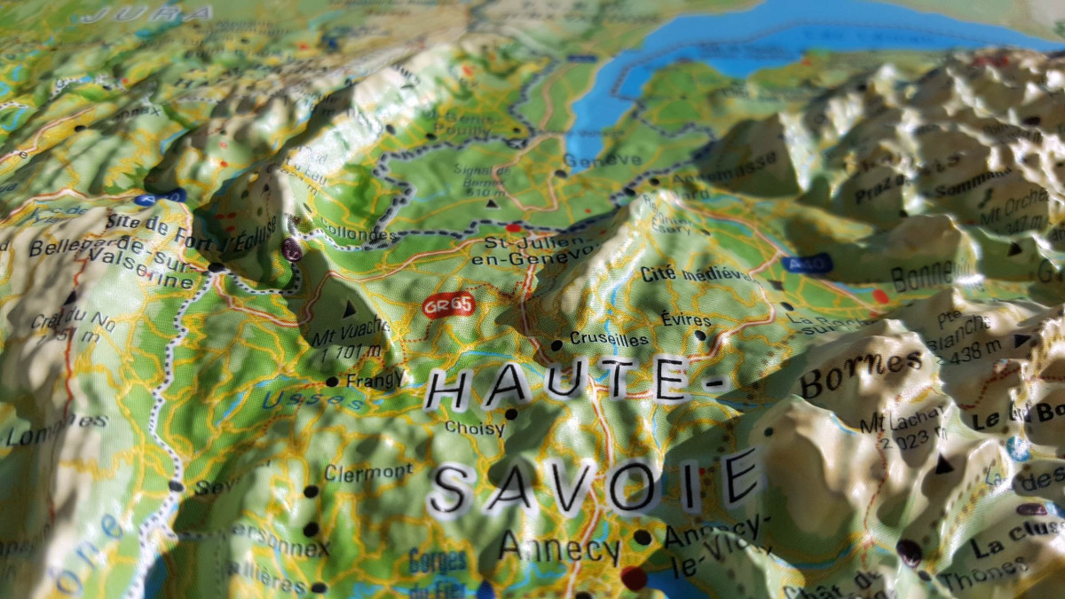 Raised relief French Alps, small