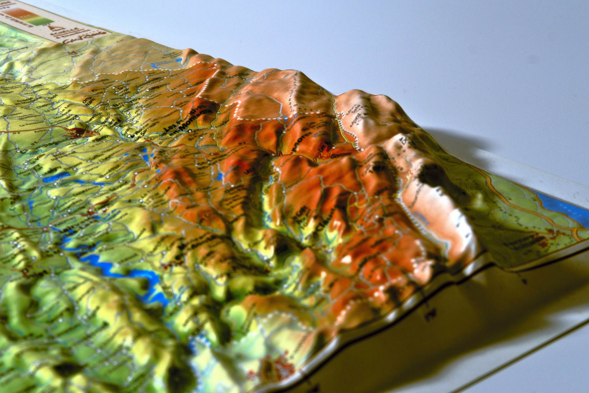 Raised relief map Jura