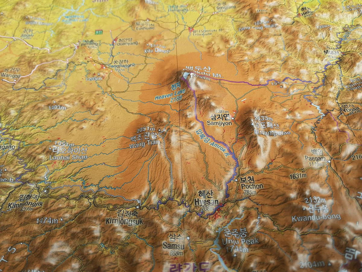 Raised relief map Korea