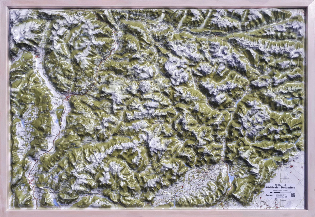 Raised relief map Dolomites