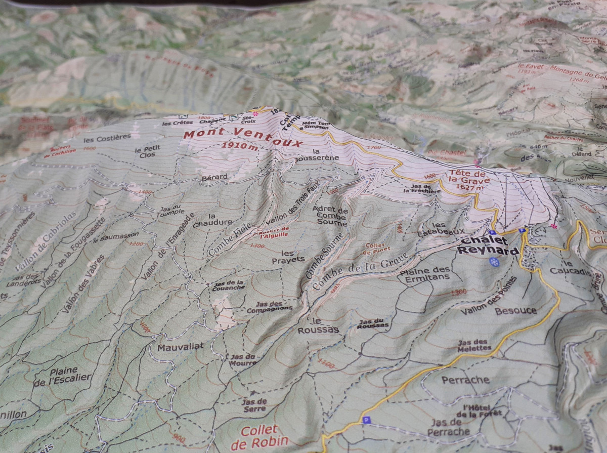 Reliefkarte_Ventoux_Gipfel