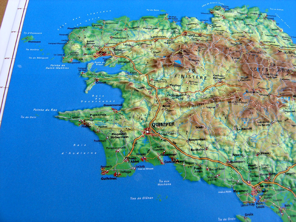 Raised relief map Bretagne
