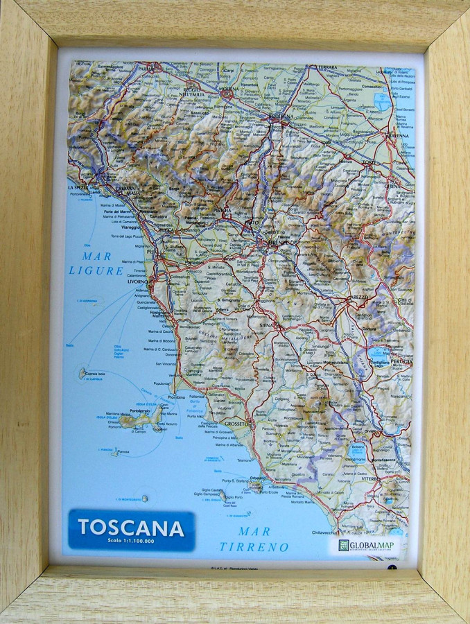 Raised relief map Tuscany A4